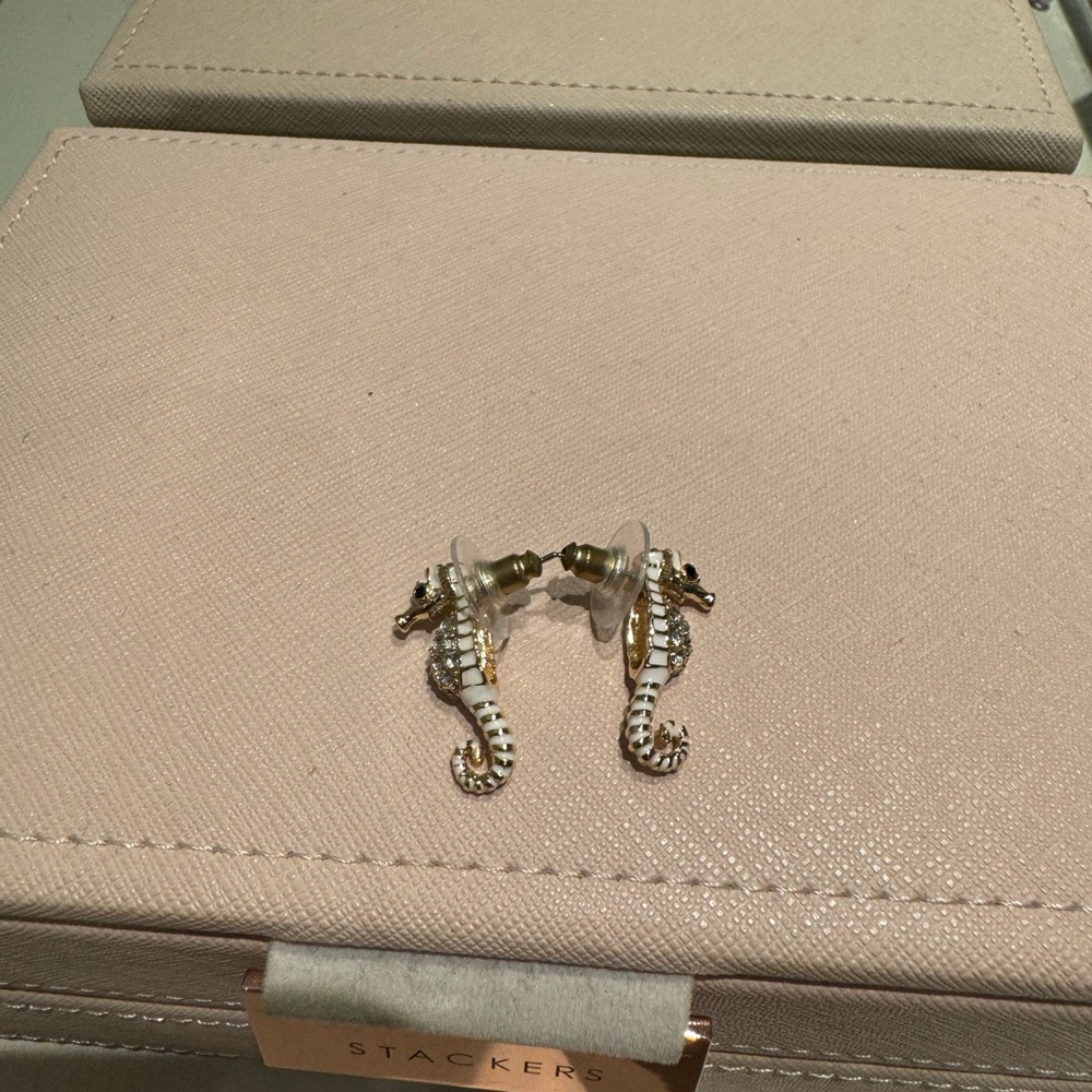 Lily Pulitzer seahorses earrings